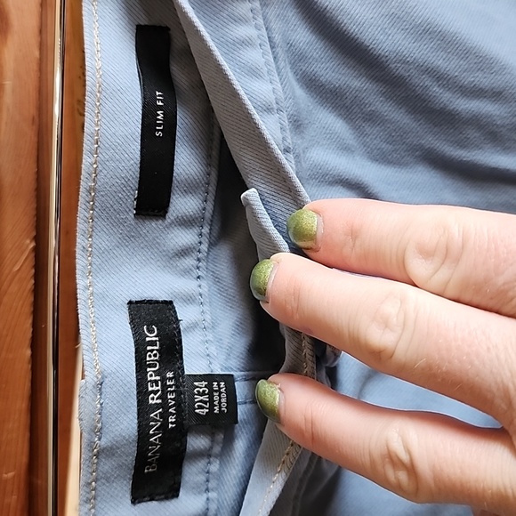 NWOT Banana Republic: Slim Traveler Pant, Light Blue, Men's size 42x34 - Picture 3 of 8